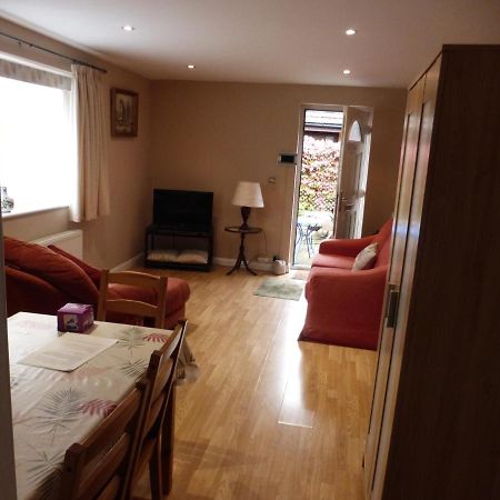 Self-Contained Private Apartment Barnet Extérieur photo