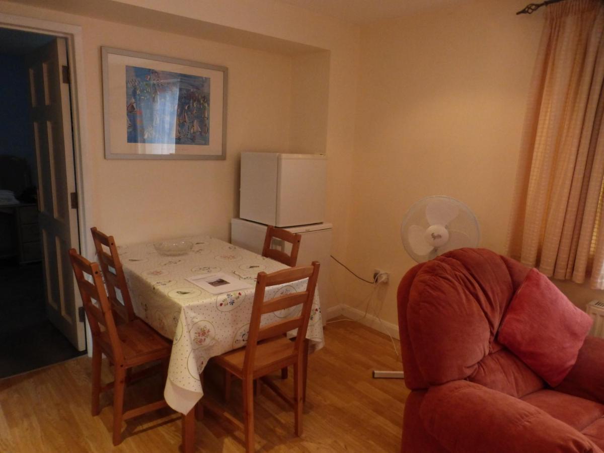Self-Contained Private Apartment Barnet Extérieur photo